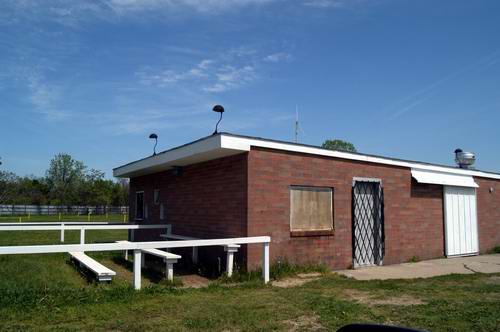 Sunset Auto Theatre - Projection Summer 2004 (newer photo)